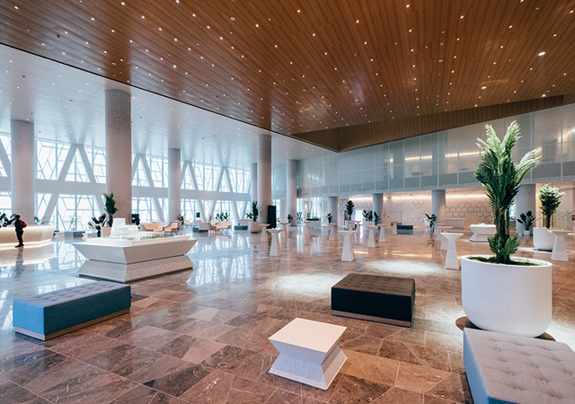 The human-centric design ethos has resulted in a building replete with features that enhance the experience for the thousands of employees based in Jubail. 